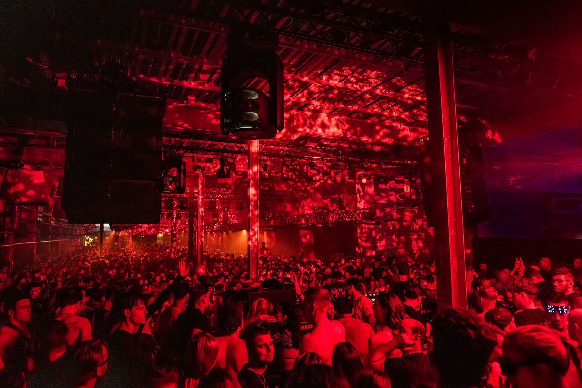 Loading... just a sec